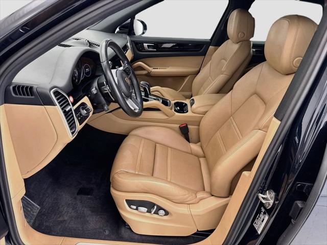 2019 Porsche Cayenne E-Hybrid Base
