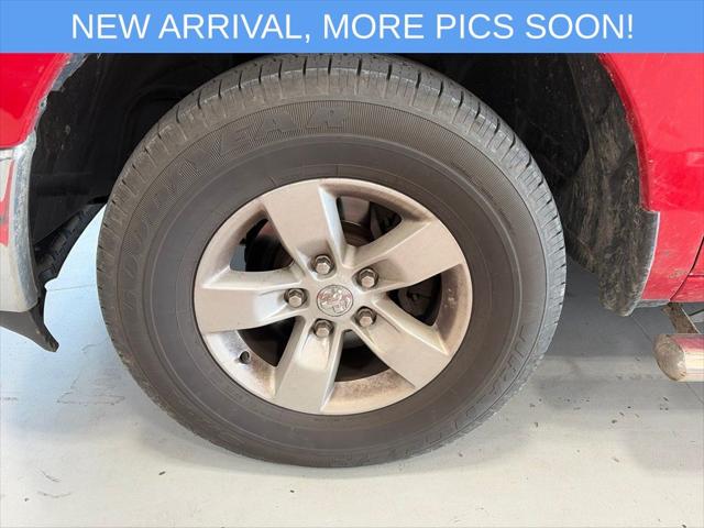 2017 Ram 1500 SLT Crew Cab 4x4 6'4" Box