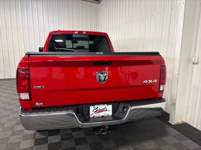 2017 Ram 1500 SLT Crew Cab 4x4 64 Box