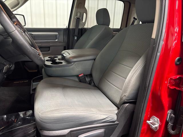 2017 Ram 1500 SLT Crew Cab 4x4 64 Box