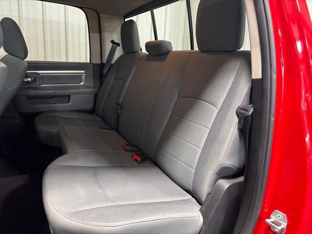2017 Ram 1500 SLT Crew Cab 4x4 64 Box