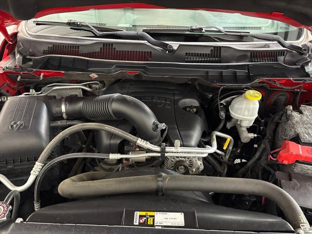 2017 Ram 1500 SLT Crew Cab 4x4 64 Box