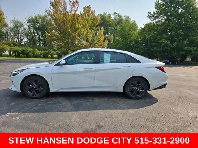 2022 Hyundai Elantra SEL for sale in Urbandale, IA