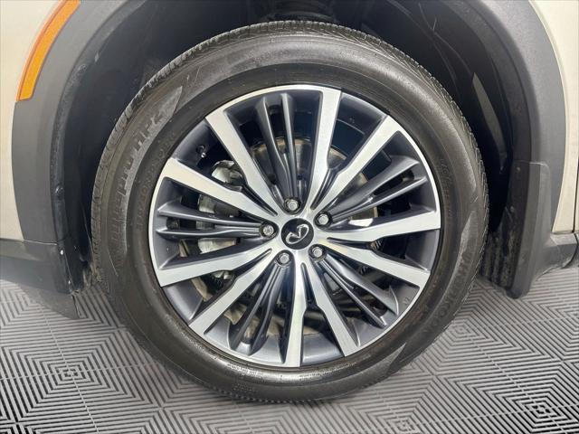 Used 2023 INFINITI QX60 SENSORY AWD For Sale in Olive Branch, MS