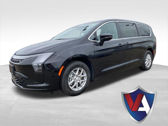 2027 Chrysler Pacifica Select for sale in Junction City, KS
