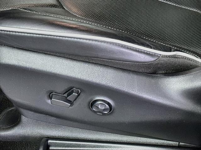 Used 2025 Chrysler Pacifica Limited For Sale in Olive Branch, MS