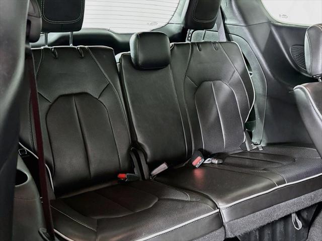 Used 2025 Chrysler Pacifica Limited For Sale in Olive Branch, MS
