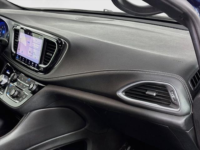 Used 2025 Chrysler Pacifica Limited For Sale in Olive Branch, MS