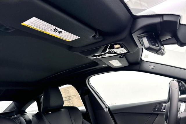 2026 BMW Coupe xDrive