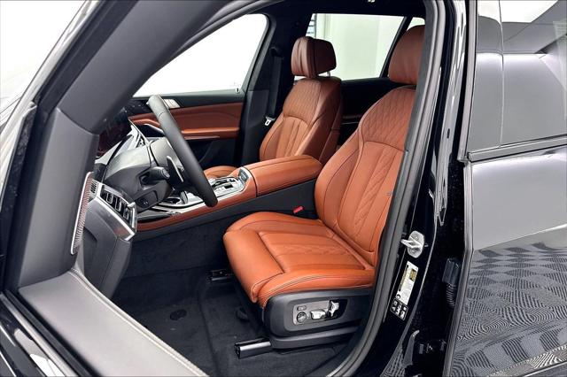 2027 BMW X7 M60i