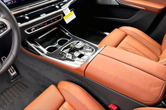 2027 BMW X7 M60i