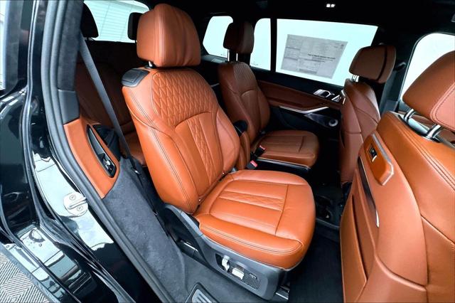 2027 BMW X7 M60i