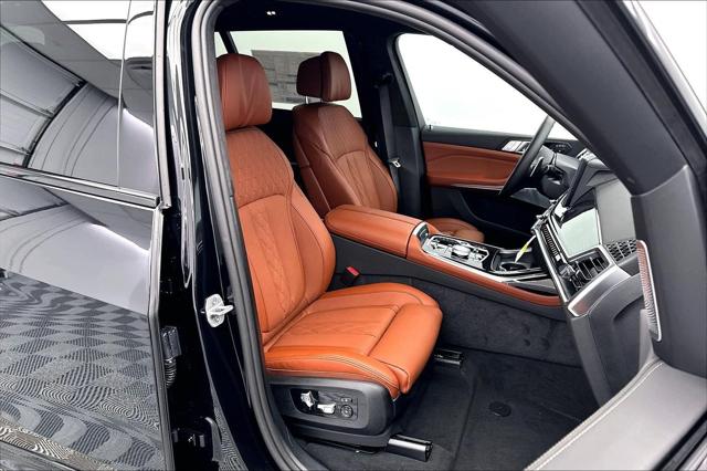 2027 BMW X7 M60i