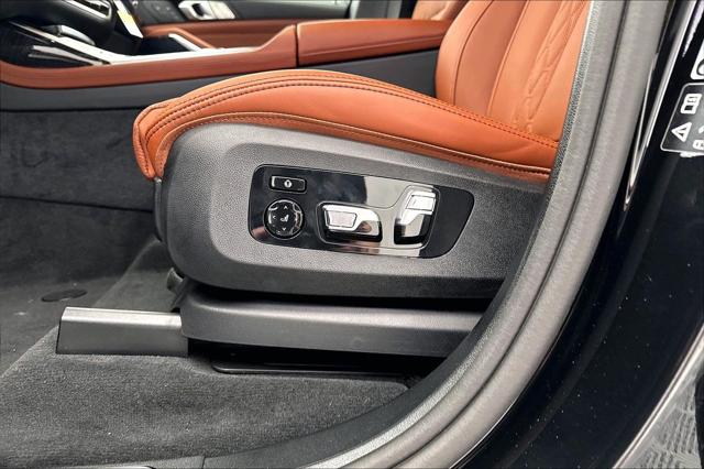 2027 BMW X7 M60i