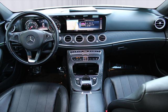 2018 Mercedes-Benz E-CLASS E 300 E 300