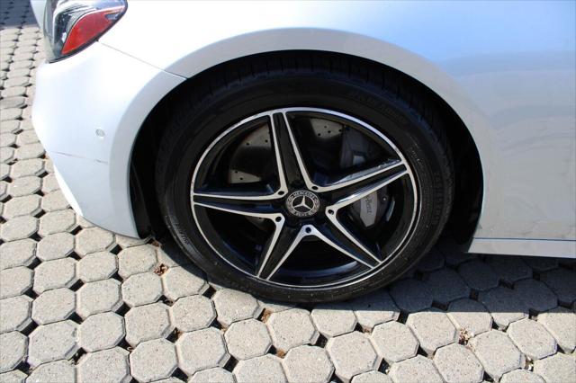 2018 Mercedes-Benz E-CLASS E 300 E 300