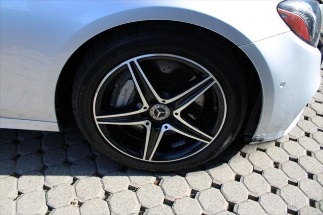 2018 Mercedes-Benz E-CLASS E 300 E 300