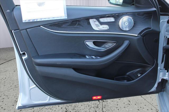2018 Mercedes-Benz E-CLASS E 300 E 300
