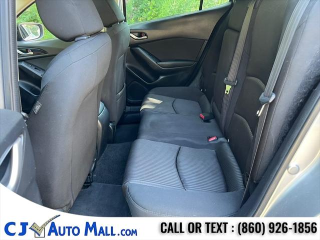 2016 Mazda Mazda3 i Touring