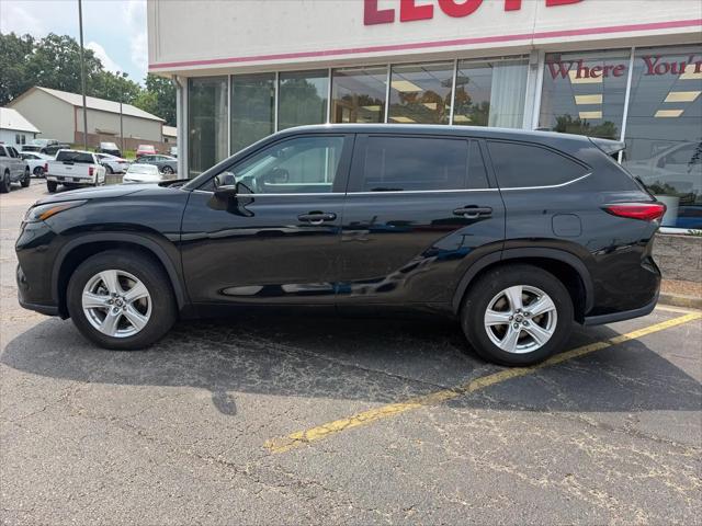2023 Toyota Highlander LE