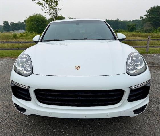 2018 Porsche Cayenne Platinum Edition