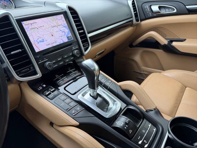 2018 Porsche Cayenne Platinum Edition