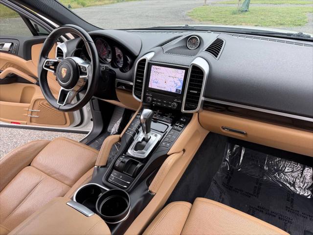 2018 Porsche Cayenne Platinum Edition