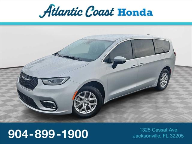 2023 Chrysler Pacifica Touring L for sale in Jacksonville, FL
