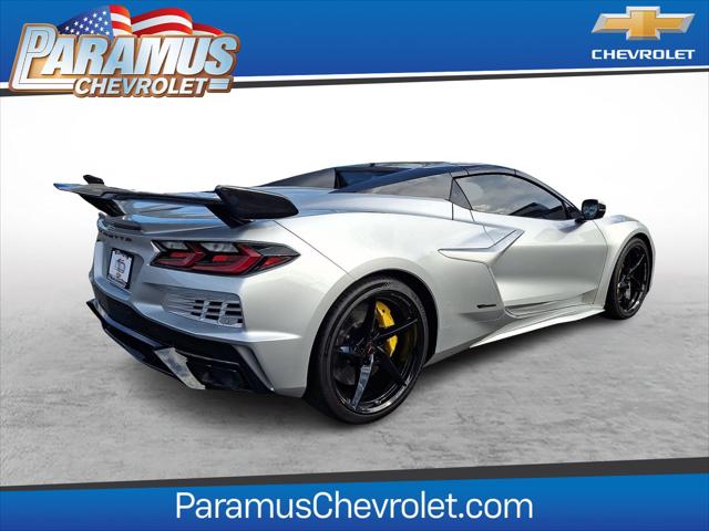 2026 Chevrolet Corvette E-Ray Convertible, 3LZ, RWD