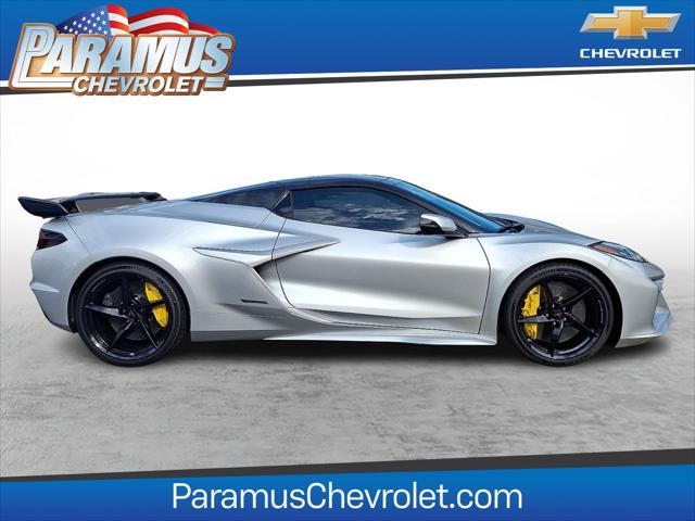 2026 Chevrolet Corvette E-Ray Convertible, 3LZ, RWD