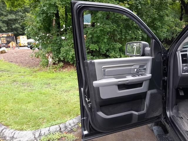 2018 Ram 1500 Big Horn Crew Cab 4x4 5'7" Box