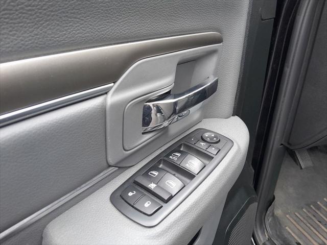 2018 Ram 1500 Big Horn Crew Cab 4x4 5'7" Box