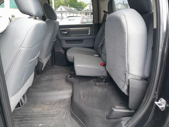 2018 Ram 1500 Big Horn Crew Cab 4x4 5'7" Box