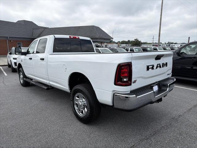2026 Ram 2500 Tradesman Crew Cab 4x4 8 Box