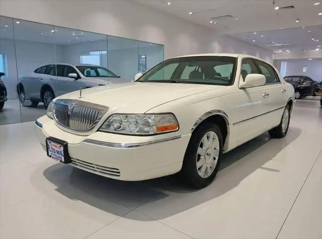 2005 Lincoln Town Car Signature Limited for sale in Totowa, NJ
