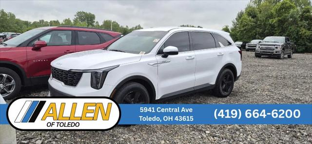 2025 Kia Sorento LX for sale in Toledo, OH