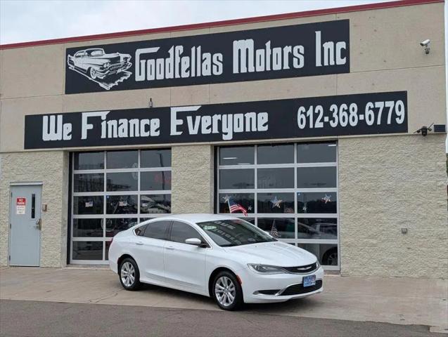 2016 Chrysler 200 Limited for sale in Blaine, MN