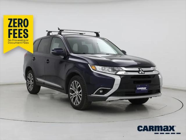 2016 Mitsubishi Outlander SE for sale in Naperville, IL