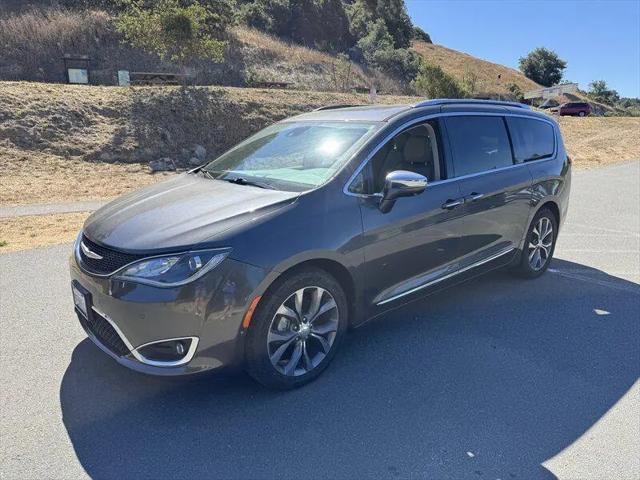 2017 Chrysler Pacifica Limited for sale in Santa Rosa, CA