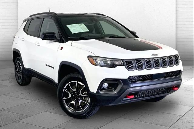 2025 Jeep Compass Trailhawk 4x4 for sale in Kansas City, MO