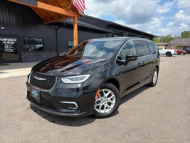 2025 Chrysler Pacifica Select for sale in Gallipolis, OH