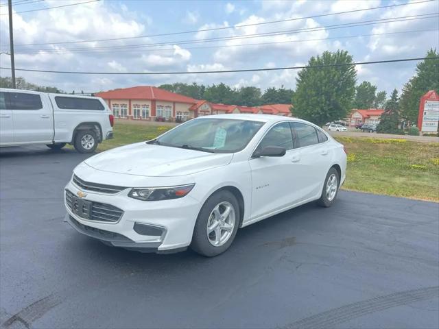 2017 Chevrolet Malibu 1FL for sale in St Cloud, MN