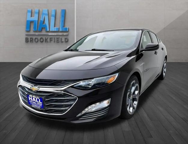 2024 Chevrolet Malibu FWD 1LT for sale in Waukesha, WI