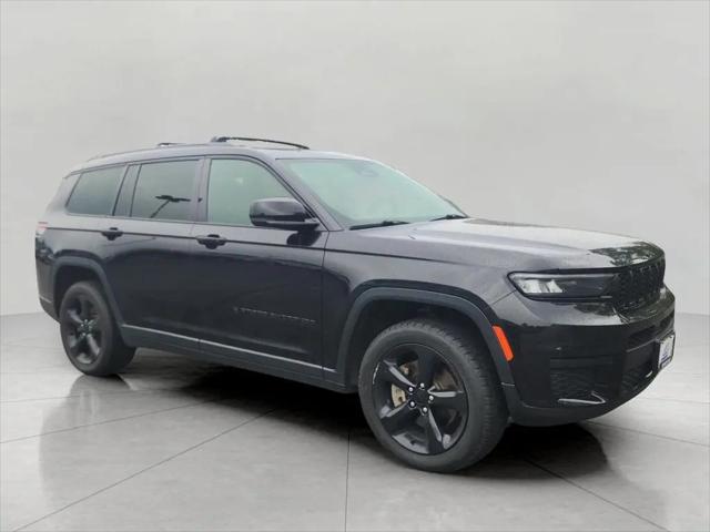 2021 Jeep Grand Cherokee Altitude 4x4 for sale in Green Bay, WI