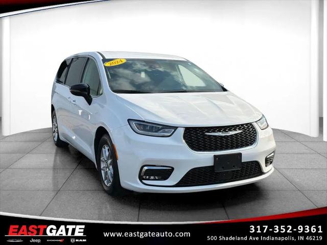 2024 Chrysler Pacifica Touring L for sale in Indianapolis, IN