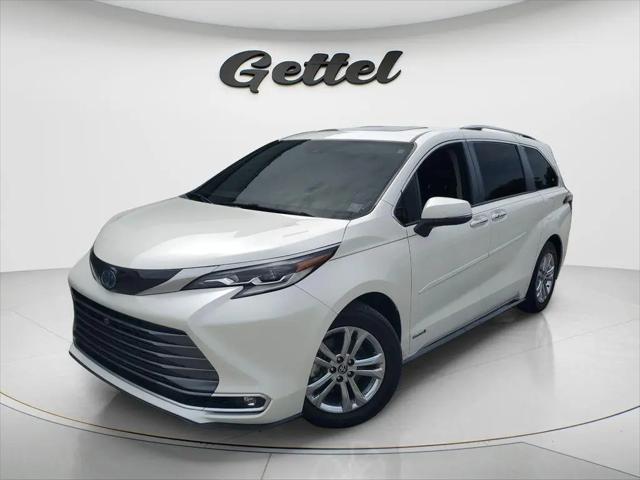 2021 Toyota Sienna Platinum for sale in Punta Gorda, FL
