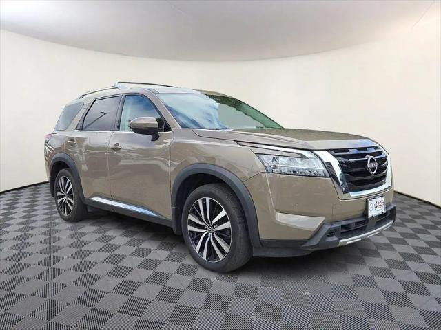 2023 Nissan Pathfinder Platinum 4WD for sale in Freehold, NJ