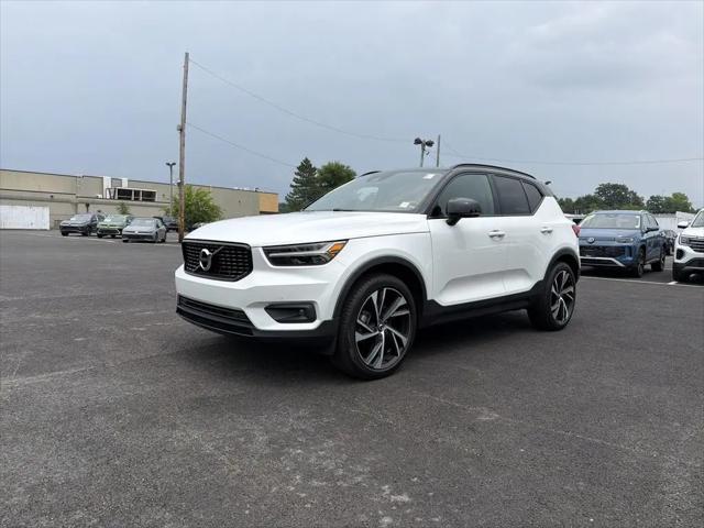 2020 Volvo XC40 T5 R-Design for sale in Kingston, NY