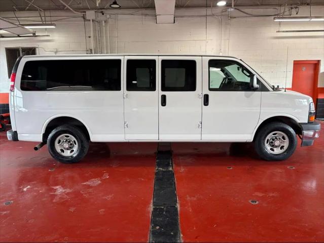2017 Chevrolet Express LT for sale in Franklin, OH