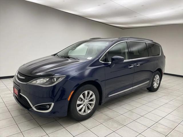 2017 Chrysler Pacifica Touring-L for sale in Sheboygan, WI
